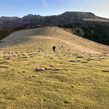 호텔 Le Progres Dorlotel 르몽도레