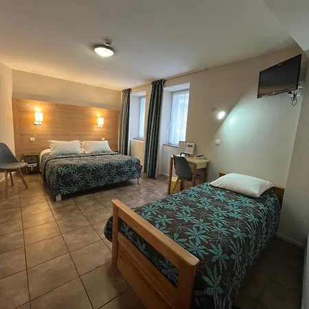 Le Progres Dorlotel Hotel 2*