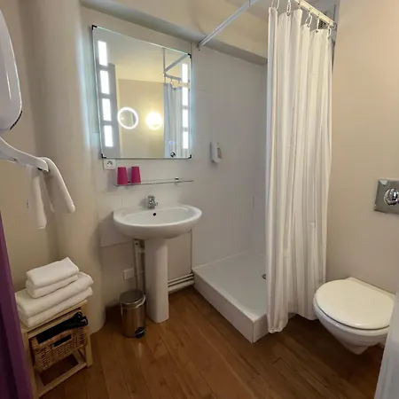 호텔 Le Progres Dorlotel 2*