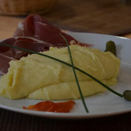 Le Progres Dorlotel Otel 2*